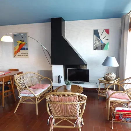 Appartement Superbe Face A La A St Cyprien Saint-Cyprien (Pyrenees-Orientales)