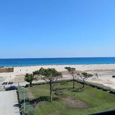 Superbe Face A La A St Cyprien Saint-Cyprien (Pyrenees-Orientales)